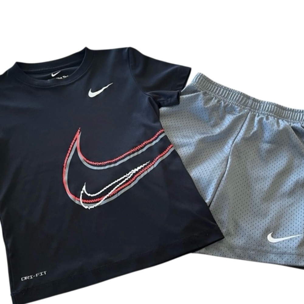 Nike Boys Dri-Fit Short Sleeve Tee Gym Shorts Athletic Sporty Matching Set Sz 6